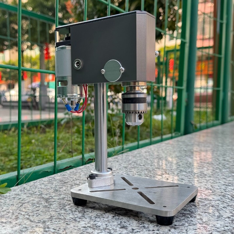 Perceuse de table mini de préc - Drill Press avis et prix